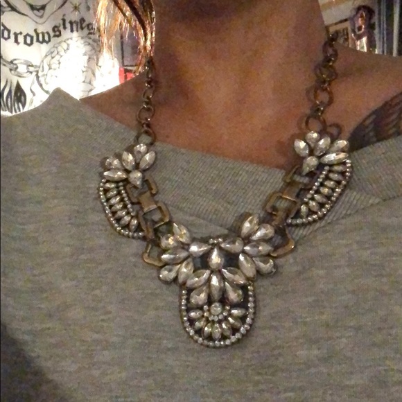 ✨Faux Crystal & Brass Statement Necklace ✨ - Picture 4 of 4